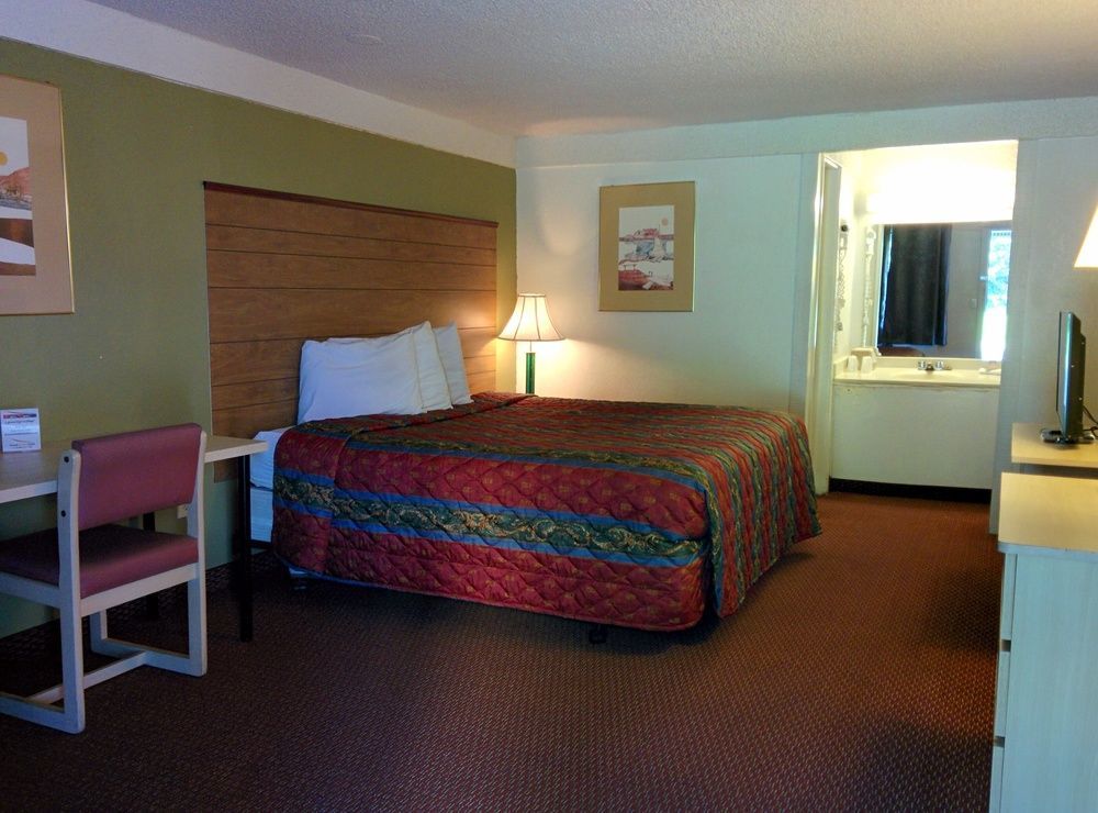 Econo Lodge - Gastonia Exterior photo