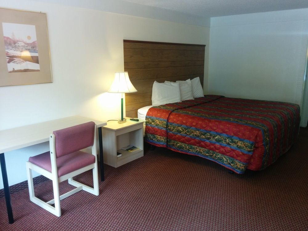 Econo Lodge - Gastonia Exterior photo